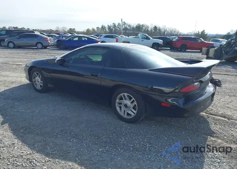 1993 Chevrolet Camaro Z28 z USA, uszkodzony, nr VIN 2G1FP22P0P2117140